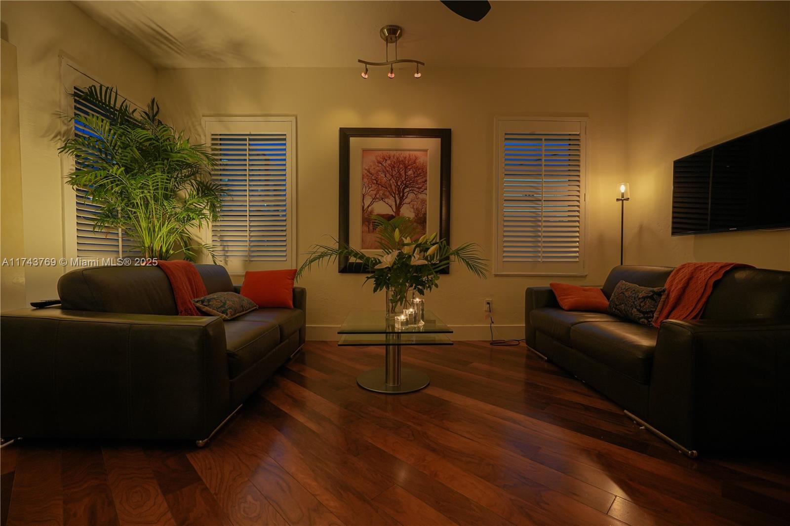 ENCLAVE ON SOUTH BEACH - Residential