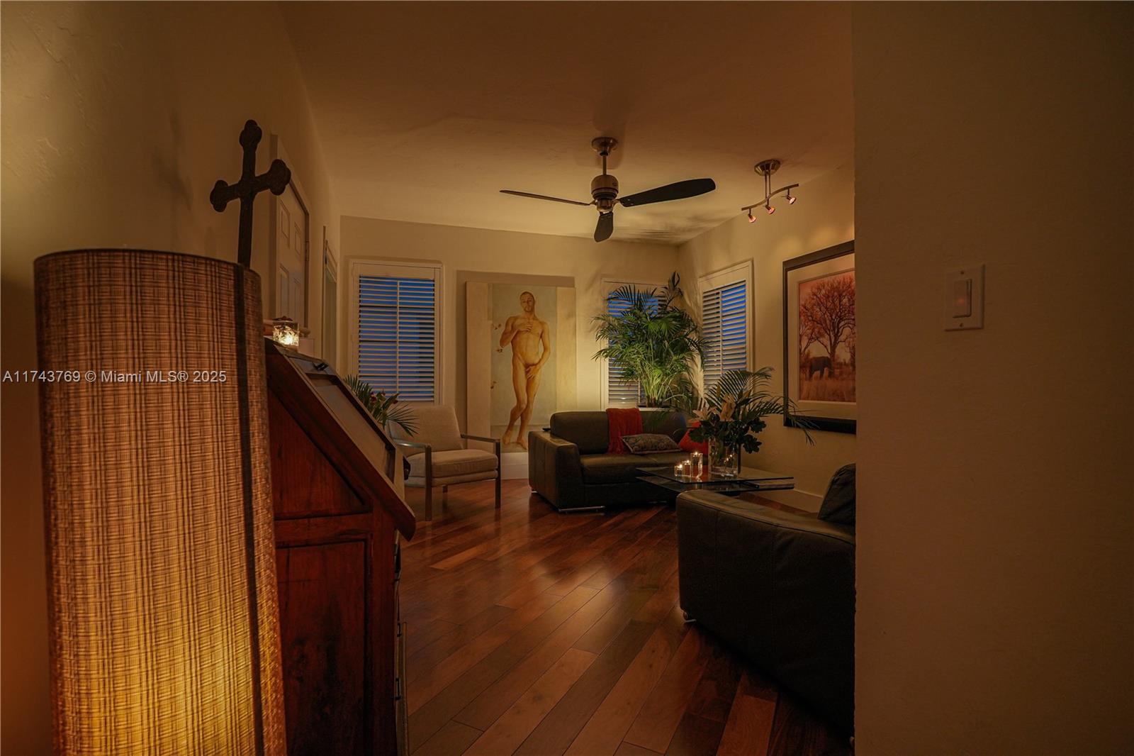 ENCLAVE ON SOUTH BEACH - Residential