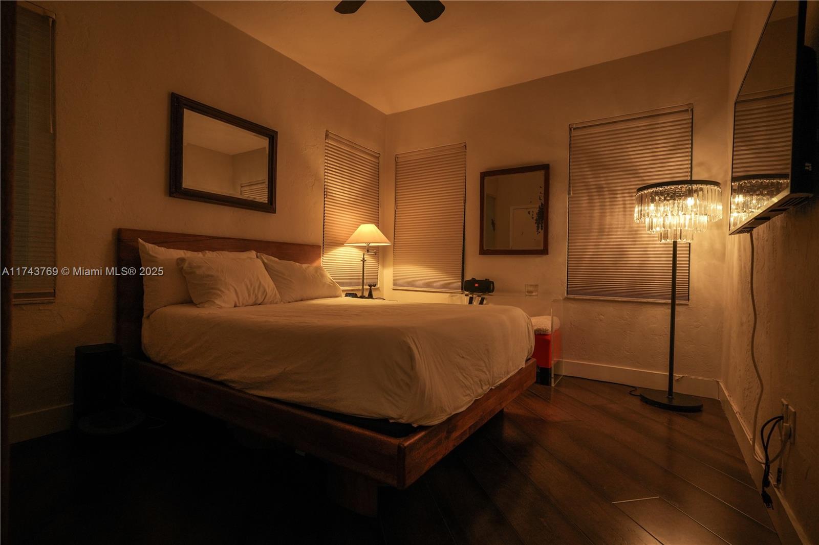 ENCLAVE ON SOUTH BEACH - Residential