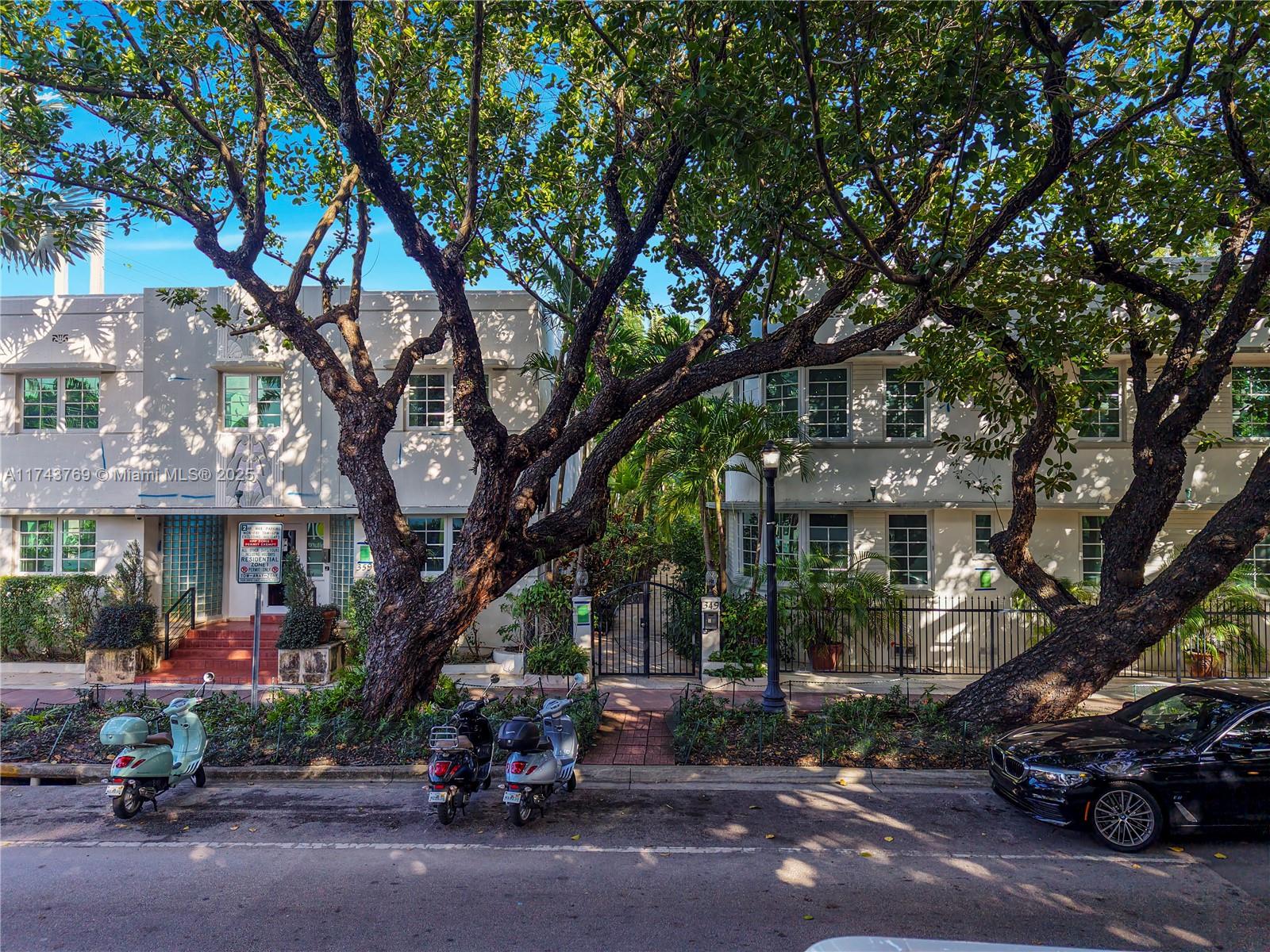 Property for Sale at 349 Meridian Ave B207, Miami Beach, Miami-Dade County, Florida - Bedrooms: 1 
Bathrooms: 1  - $470,000