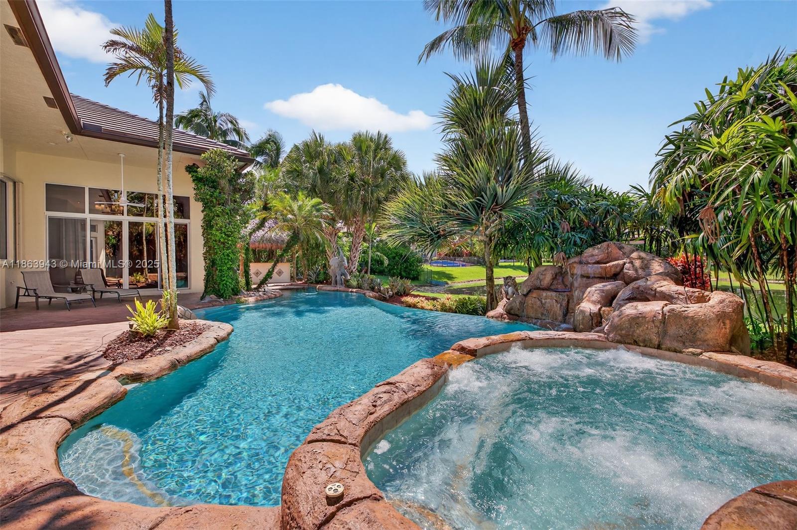 KAPOK GROVE ESTATES - Residential