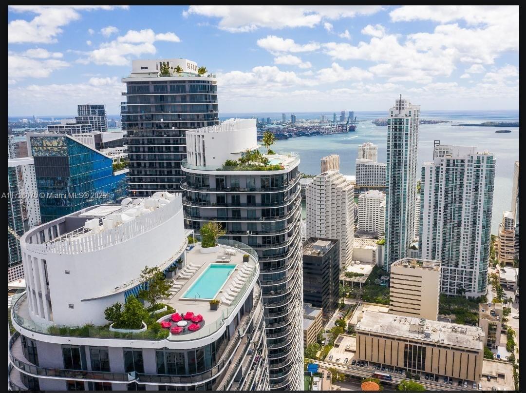 BRICKELL HEIGHTS WEST CON - Residential