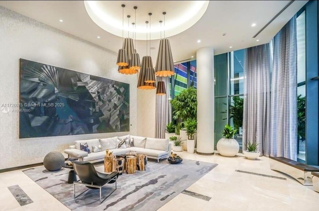 BRICKELL HEIGHTS WEST CON - Residential