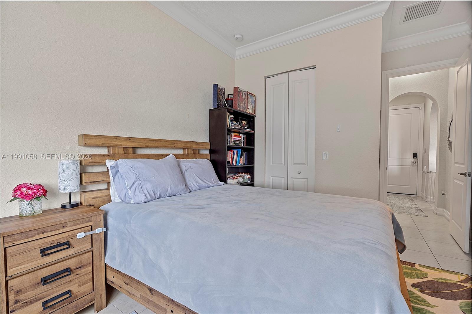 PEMBROKE LAKES SOUTH - Residential