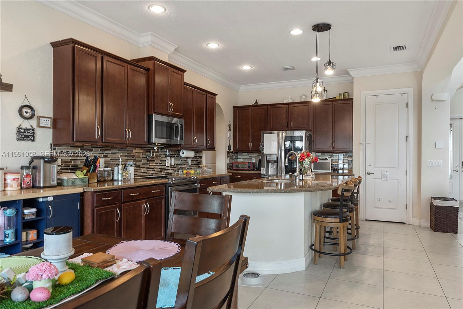 PEMBROKE LAKES SOUTH - Residential