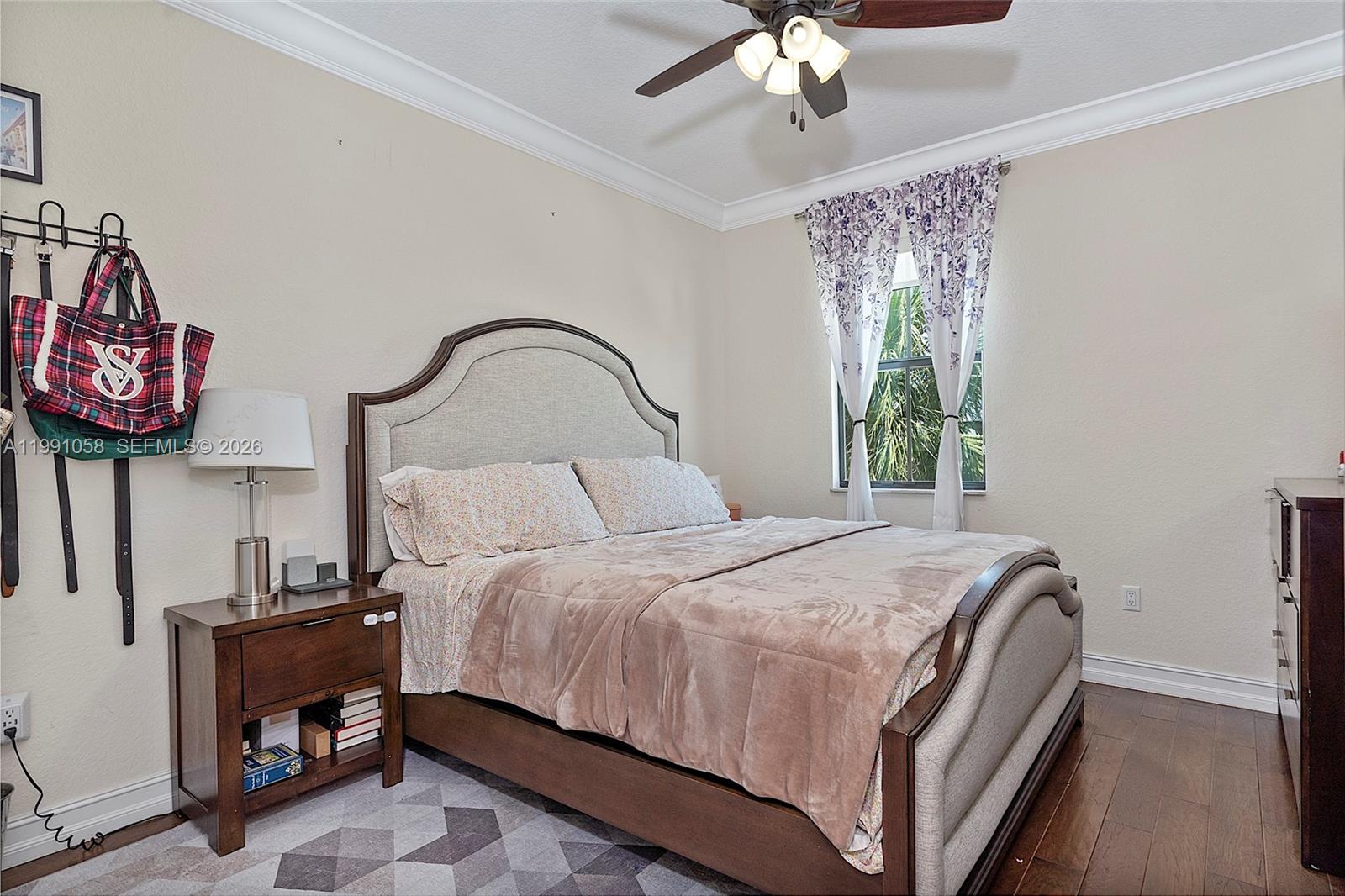 PEMBROKE LAKES SOUTH - Residential