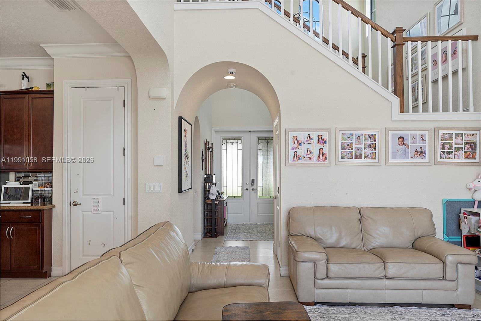 PEMBROKE LAKES SOUTH - Residential