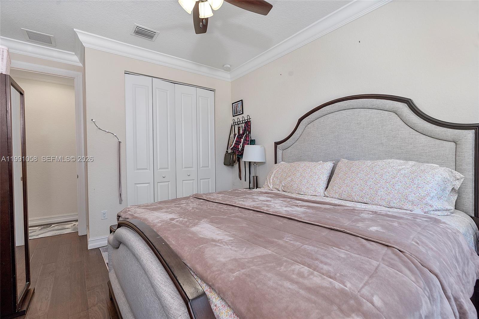 PEMBROKE LAKES SOUTH - Residential