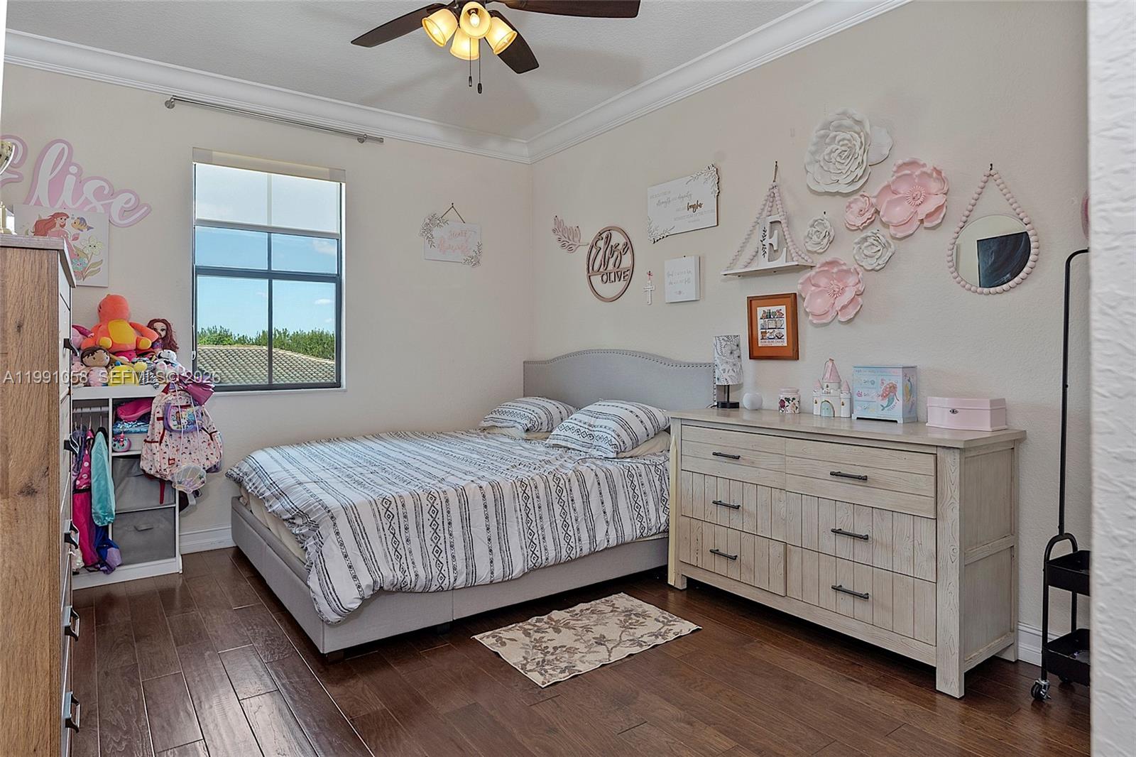 PEMBROKE LAKES SOUTH - Residential