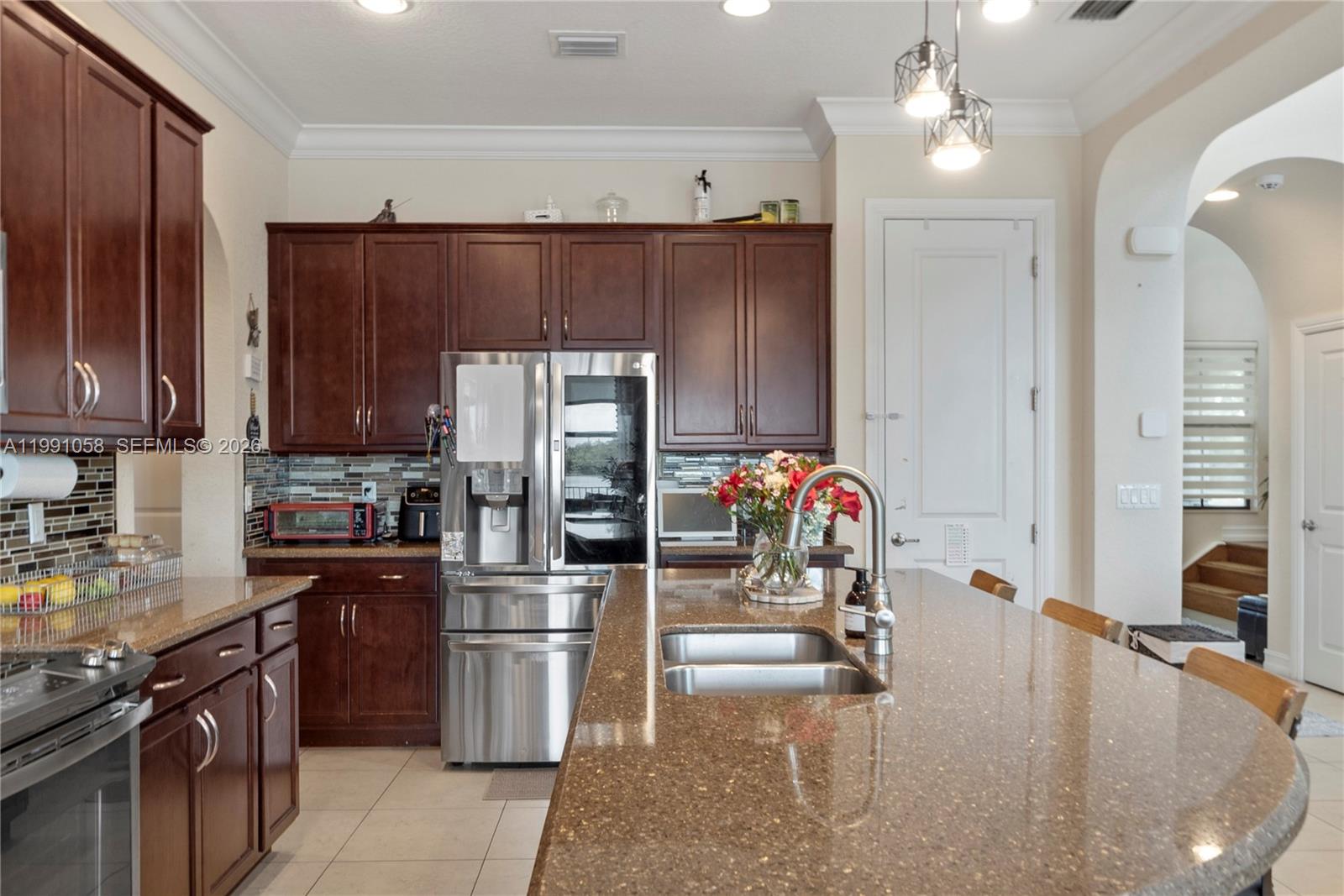 PEMBROKE LAKES SOUTH - Residential