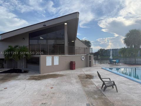 Tiny photo for 9171 Fontainebleau Blvd #5, Miami, FL 33172 (MLS # A12077293)
