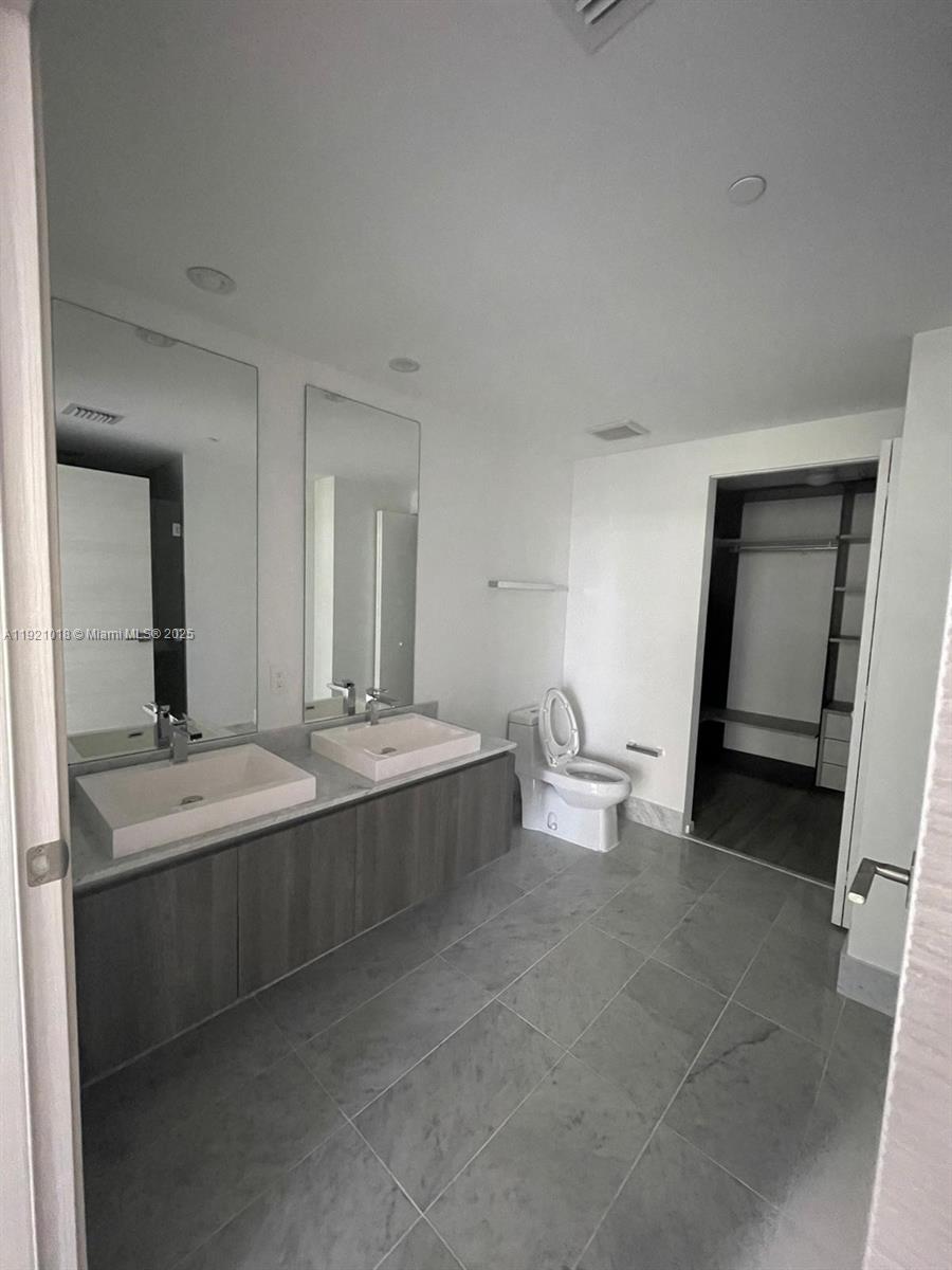 801 SMA RESIDENCES CONDO - Residential Lease