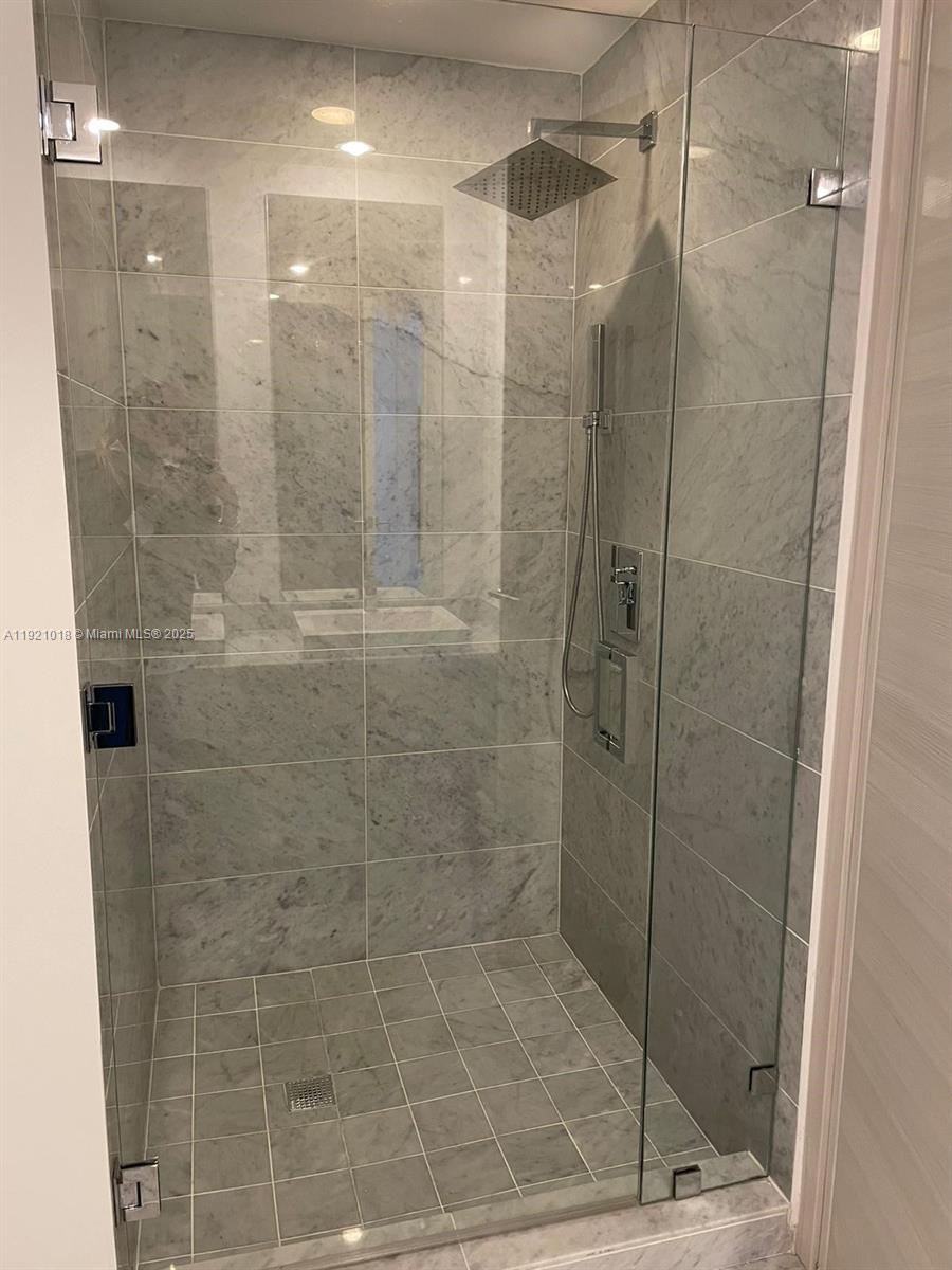 801 SMA RESIDENCES CONDO - Residential Lease