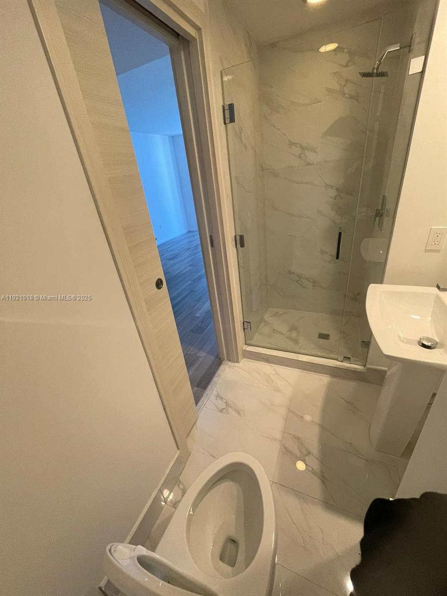 801 SMA RESIDENCES CONDO - Residential Lease