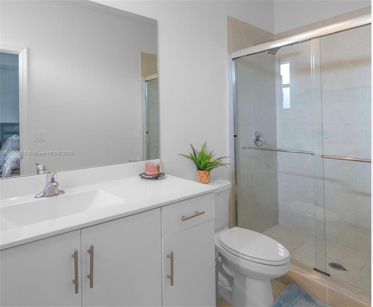 AQUABELLA NORTH - Residential