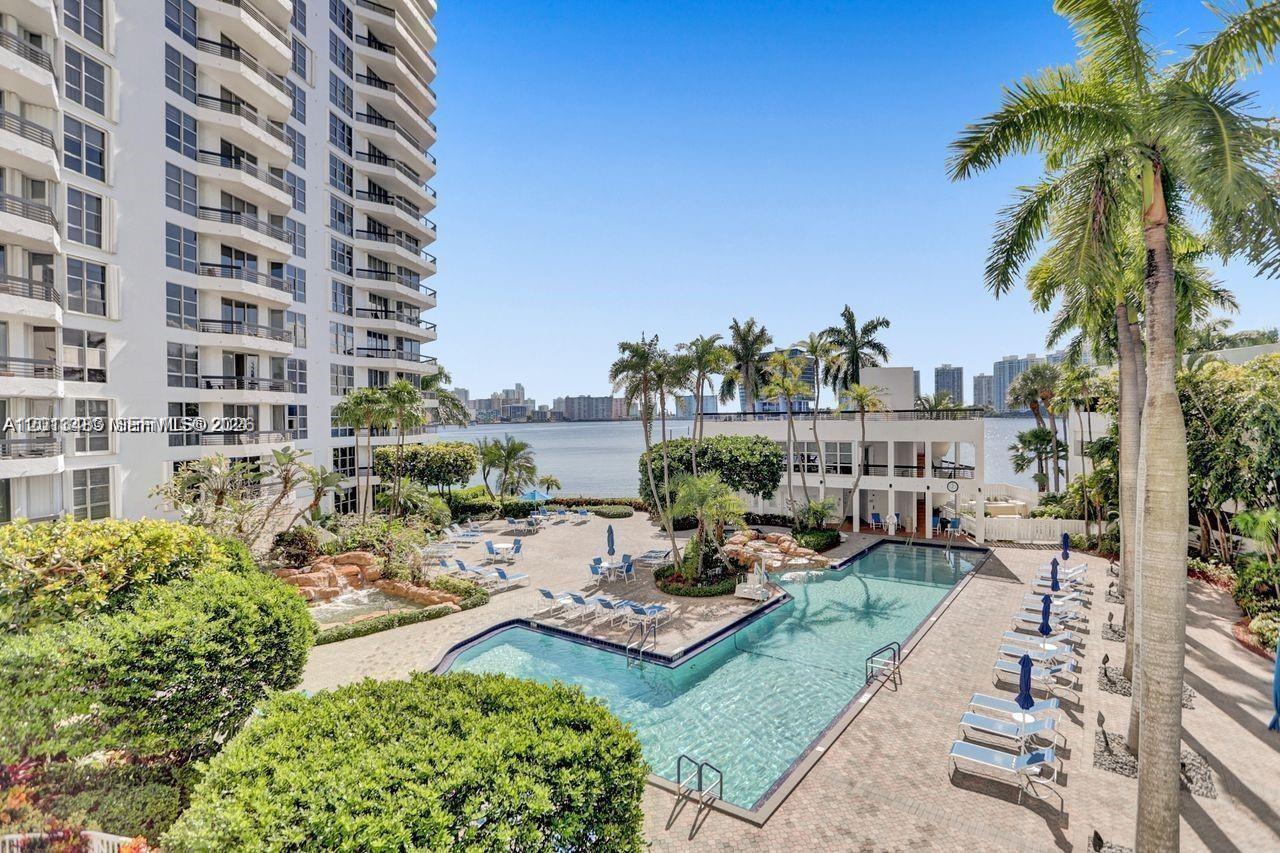 MYSTIC POINTE CONDO NO ON - Residential