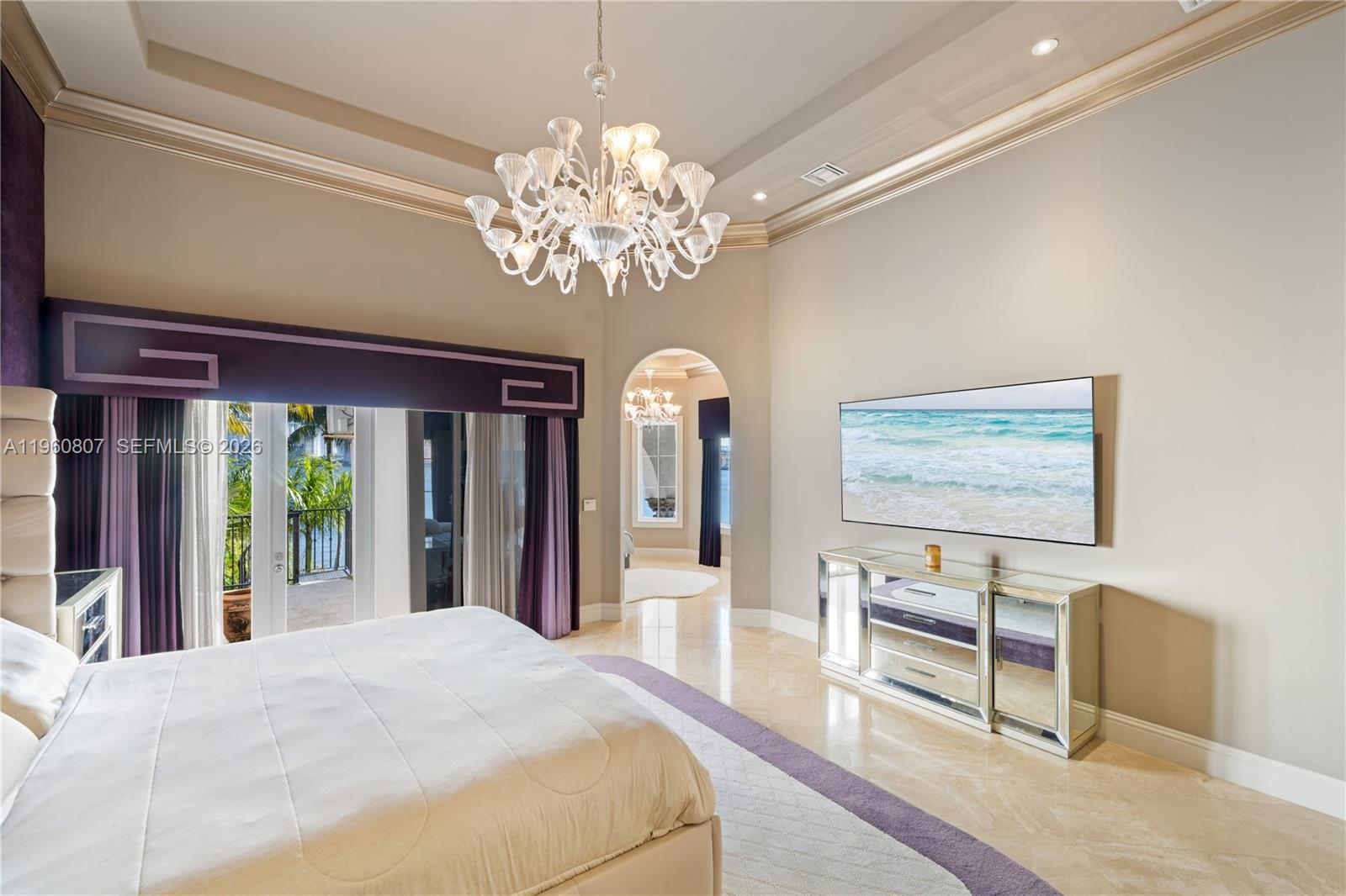 ISLAND ESTATES - Residential