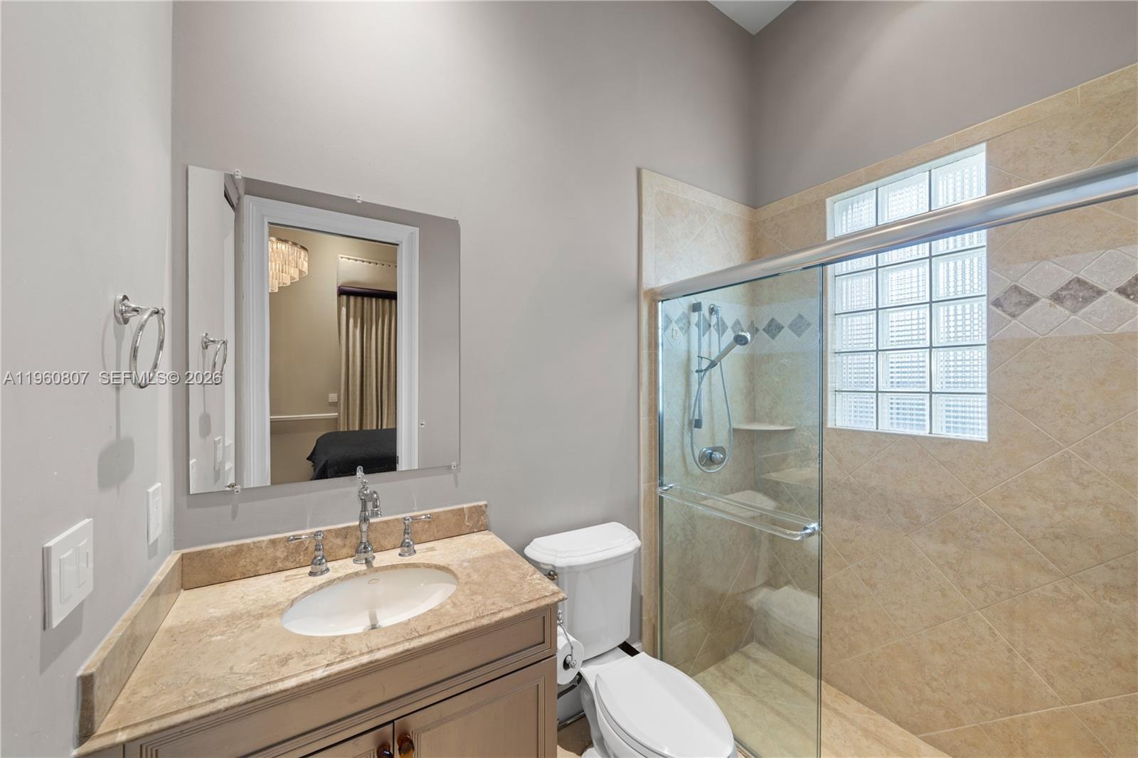 ISLAND ESTATES - Residential