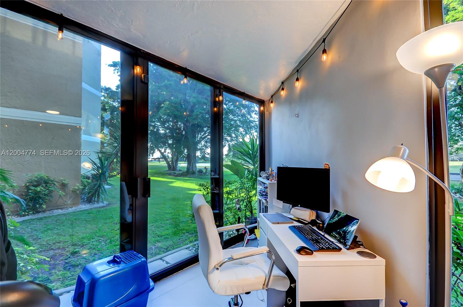 BLDG 5 OF COUNTRY CLUB AP - Residential