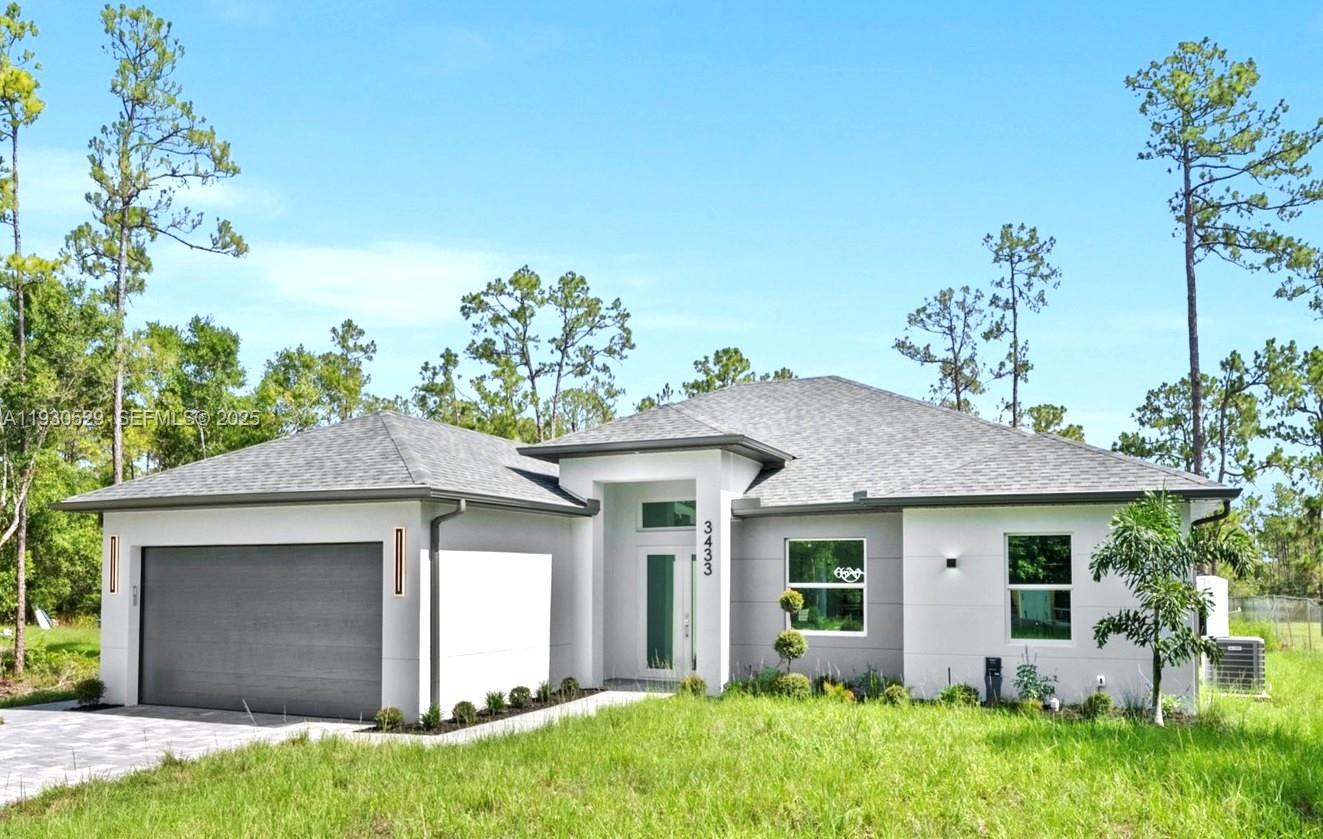 GOLDEN GATE ESTATES - Residential