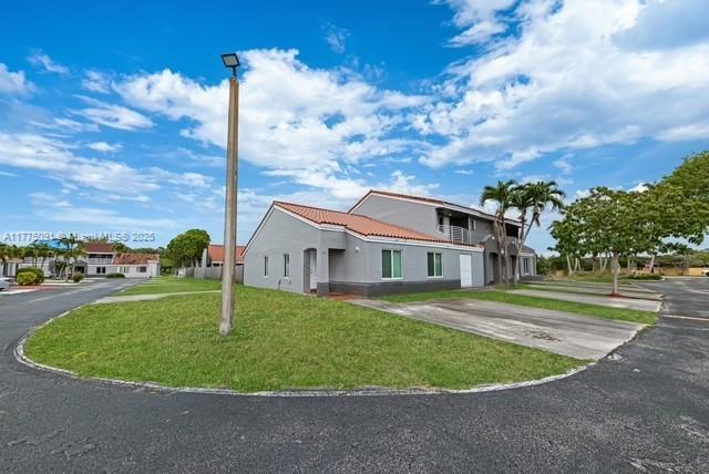 BARCLAY ESTATES 1ST ADDN - Residential