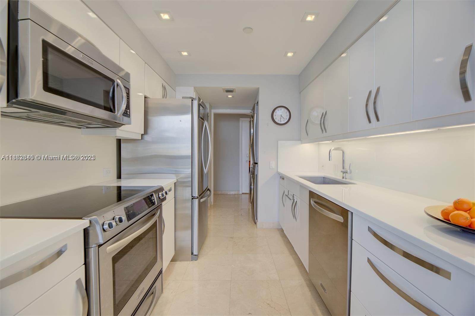 3000 ISL BLVD WILLIAMS IS - Residential Lease