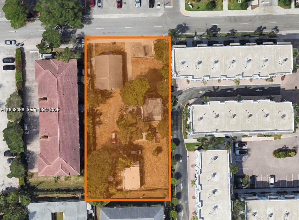 Photo of 2202 Van Buren St, Hollywood, FL 33020 (MLS # A12002398)