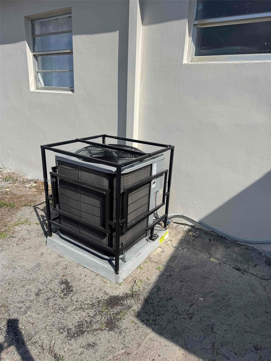 CHERRY HILLS - Residential