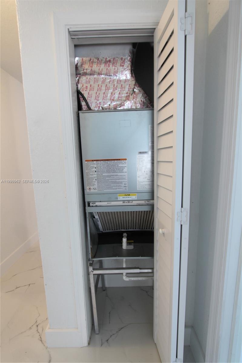 CHERRY HILLS - Residential