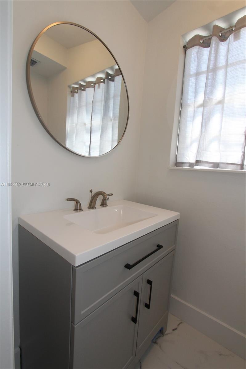 CHERRY HILLS - Residential