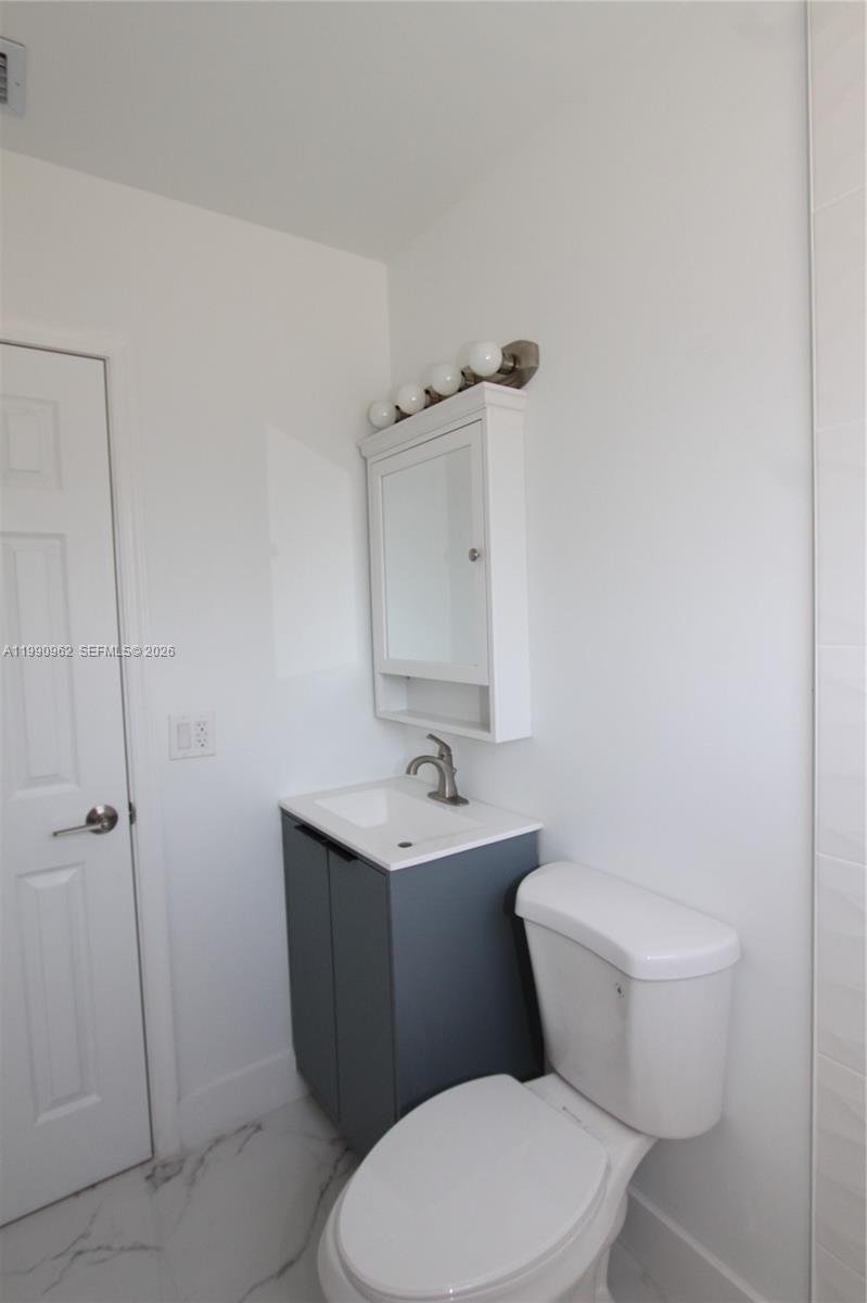 CHERRY HILLS - Residential