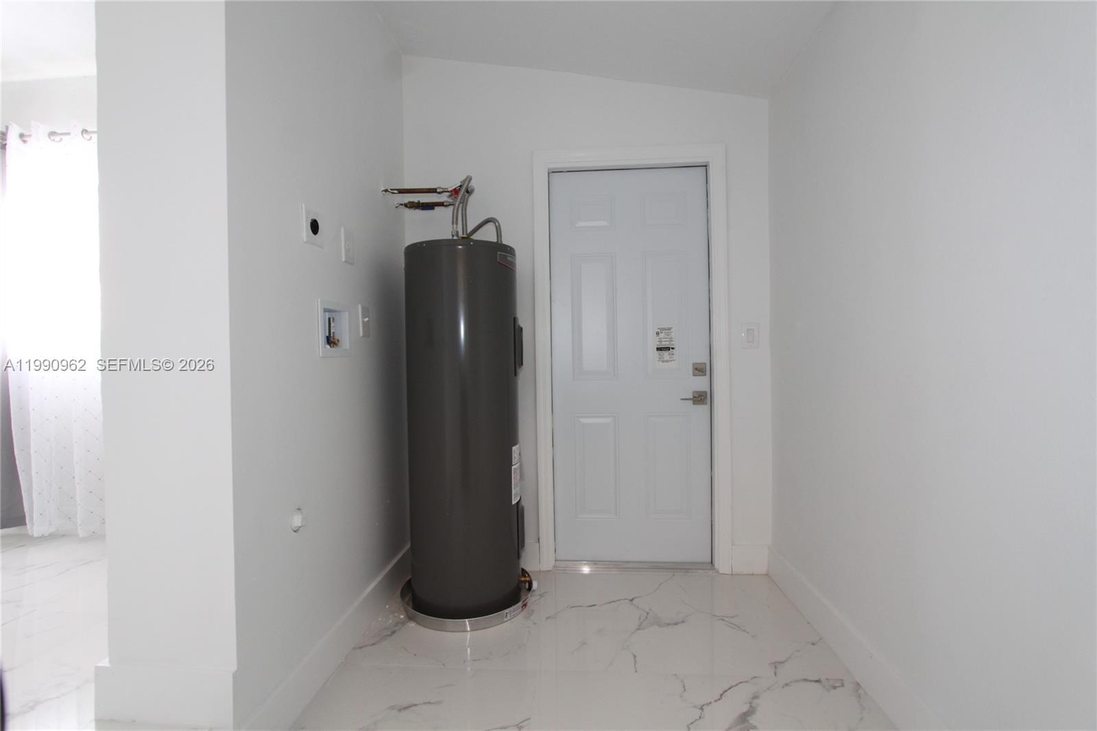 CHERRY HILLS - Residential