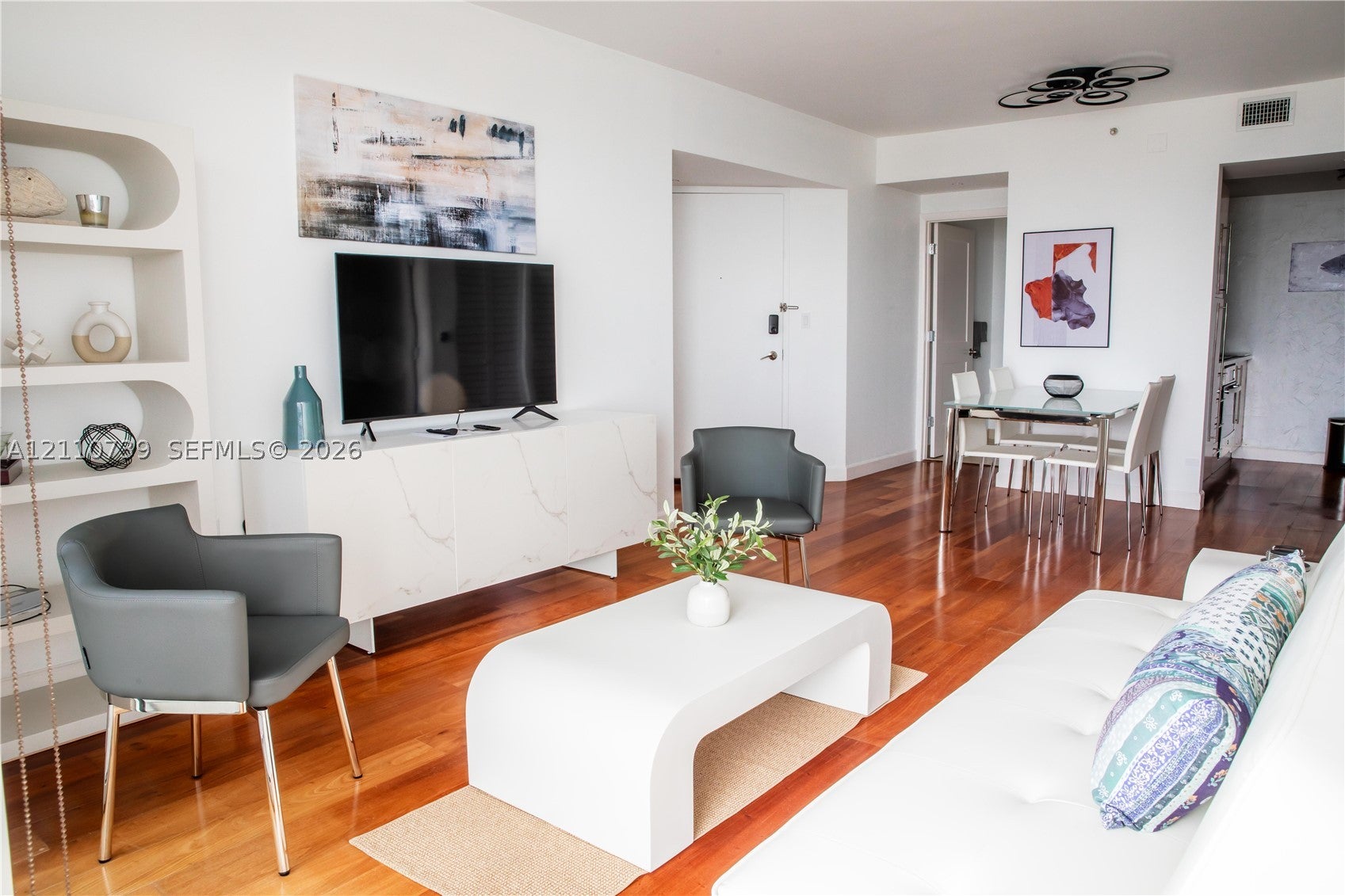 6365 Collins Ave 2311