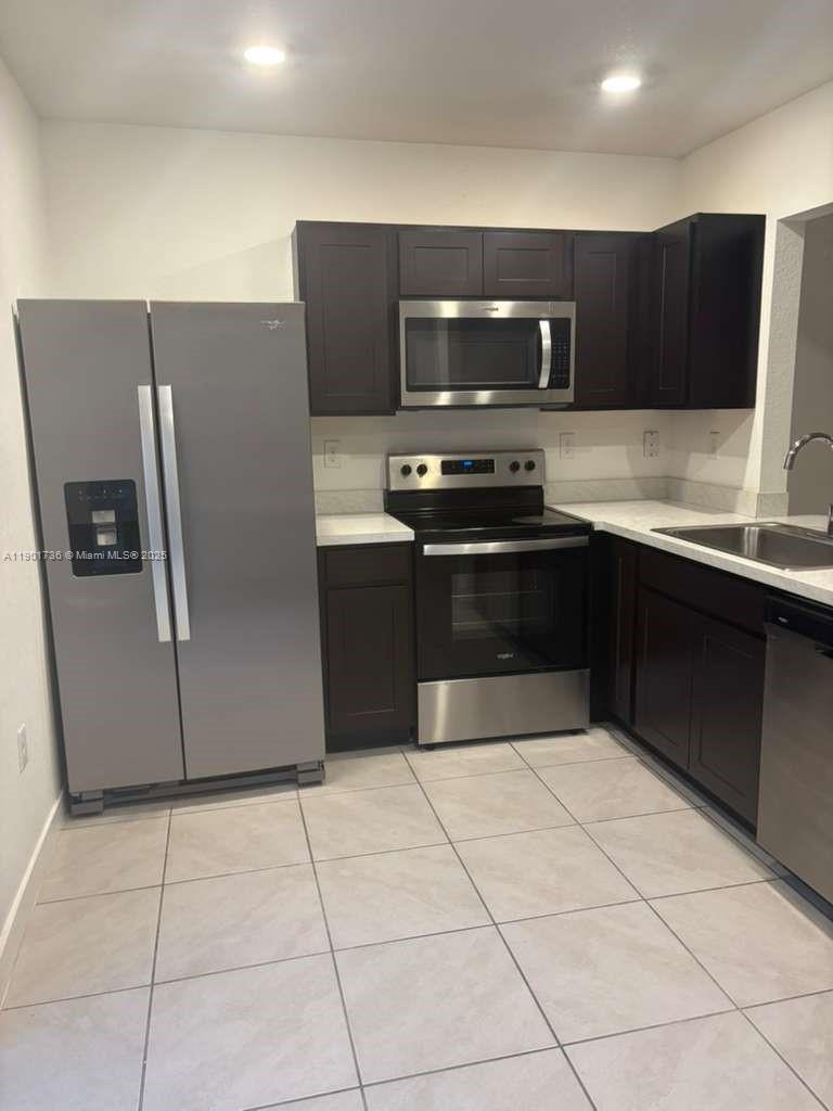 FVP SUBDIVISION - Residential Lease