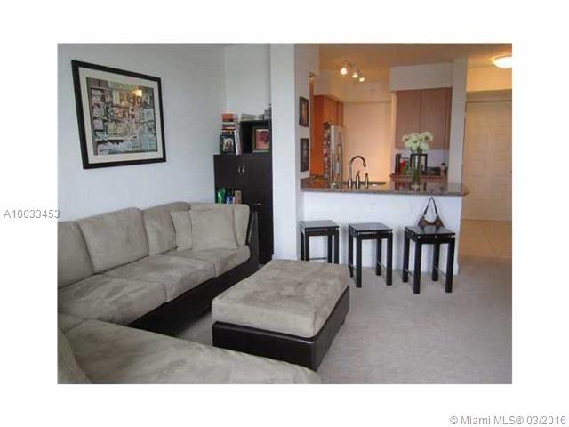 RADIUS CONDO - Residential Lease