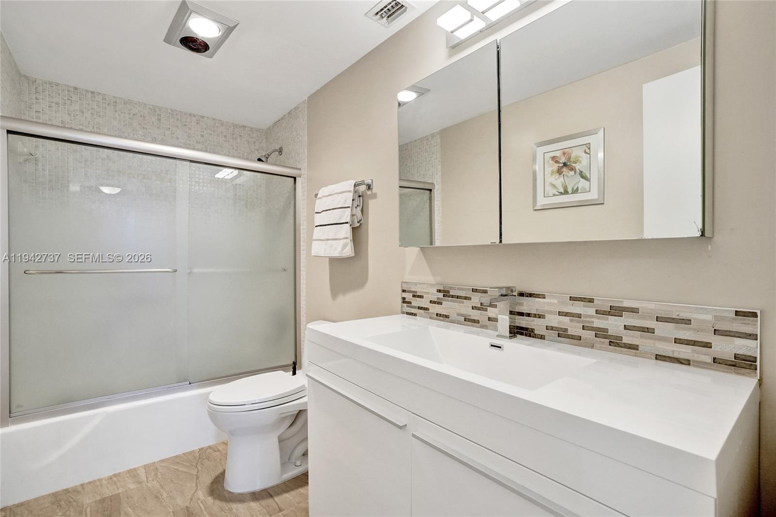 ARLEN HOUSE CONDO - Residential