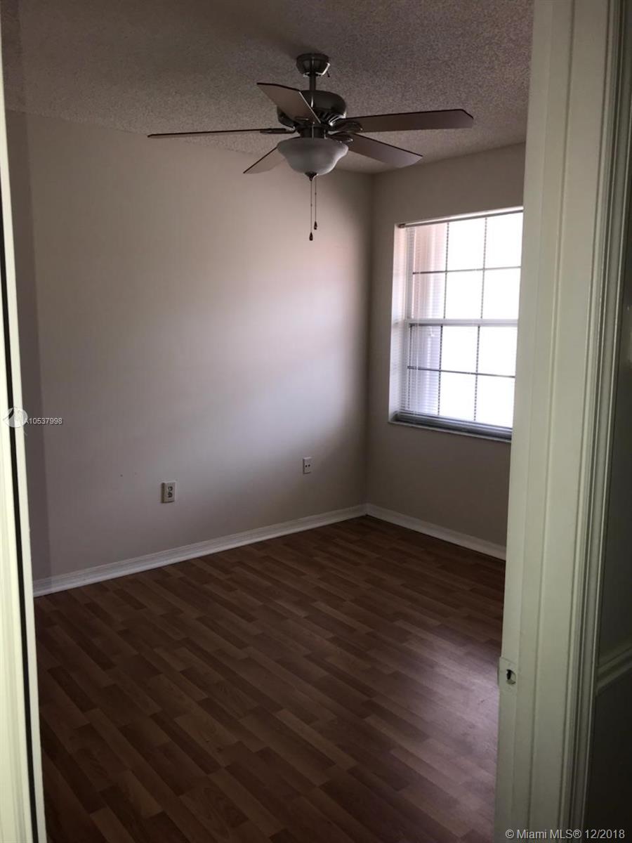 SILVER LAKES PH III REPLA - Residential