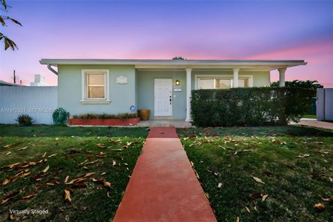 10720 SW 55th Ter Miami FL 33165