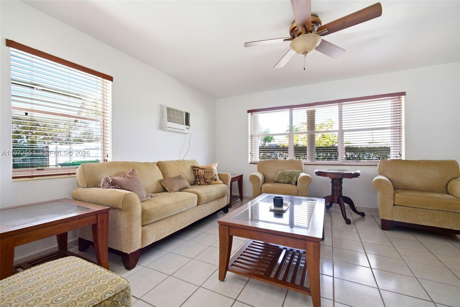 WESTWOOD LAKE 10TH ADDN - Residential