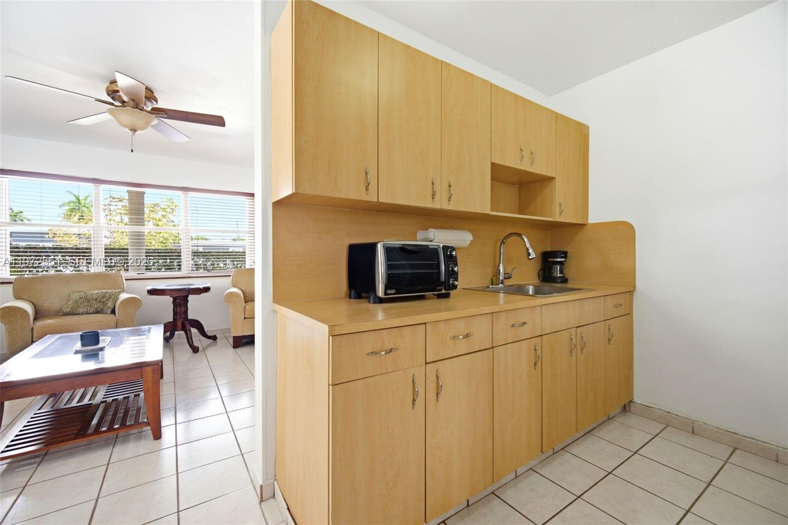 WESTWOOD LAKE 10TH ADDN - Residential