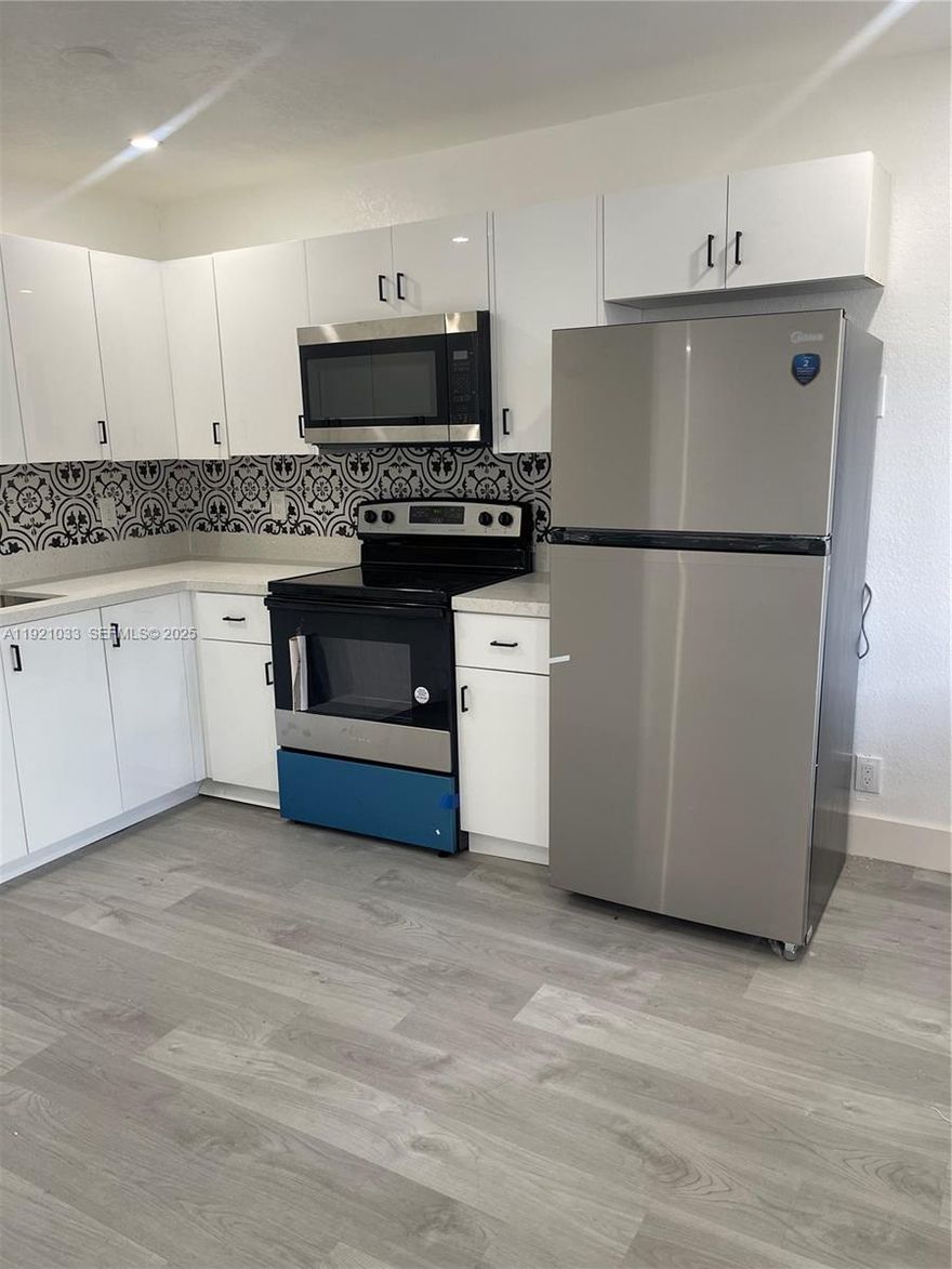 Welcome to this beautifully updated 2-bedroom, 1.5-bath home in the heart of Pompano Beach! This inviting unit sits in a well-kept multi-family building and offers a bright, open layout with modern touches throughout. Enjoy a stylish upgraded kitchen, fresh finishes, and comfortable living spaces perfect for relaxing or entertaining.

Both bedrooms are spacious and filled with natural light, and the 1.5 baths provide extra convenience. The building has a friendly, neighborhood feel—close to shops, dining, parks, and just minutes from the beach.

Move-in ready and truly charming, this is the perfect place to enjoy the best of coastal living in Pompano Beach!