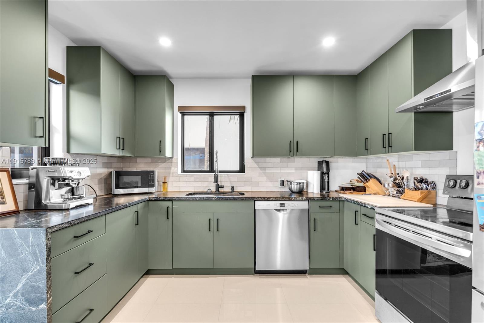 BELLAIRE SUB - Residential