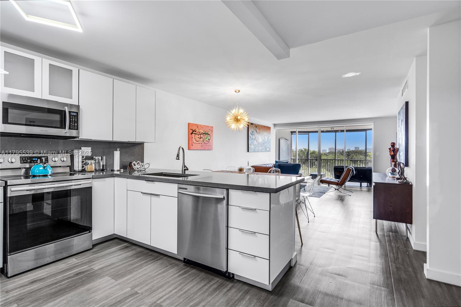 1780 Ne 191st St 501-2, Miami, Broward County, Florida - 2 Bedrooms  
2 Bathrooms - 