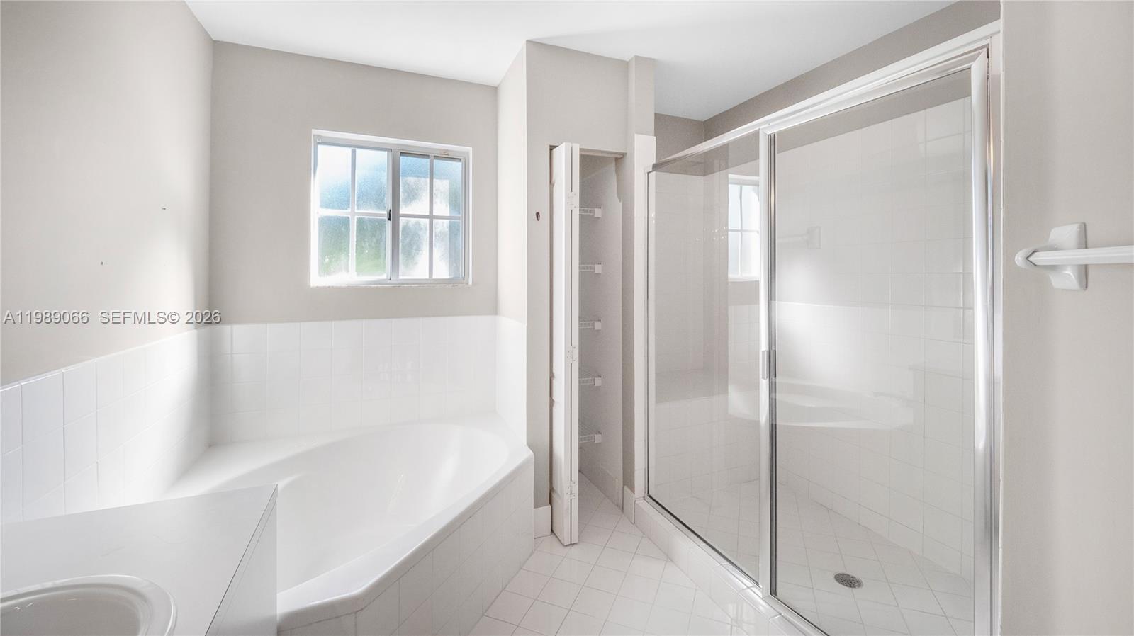 LAKES BY THE BAY SEC 14 - Residential