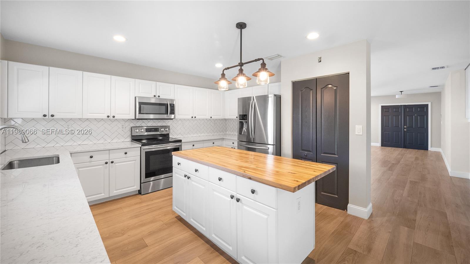 LAKES BY THE BAY SEC 14 - Residential