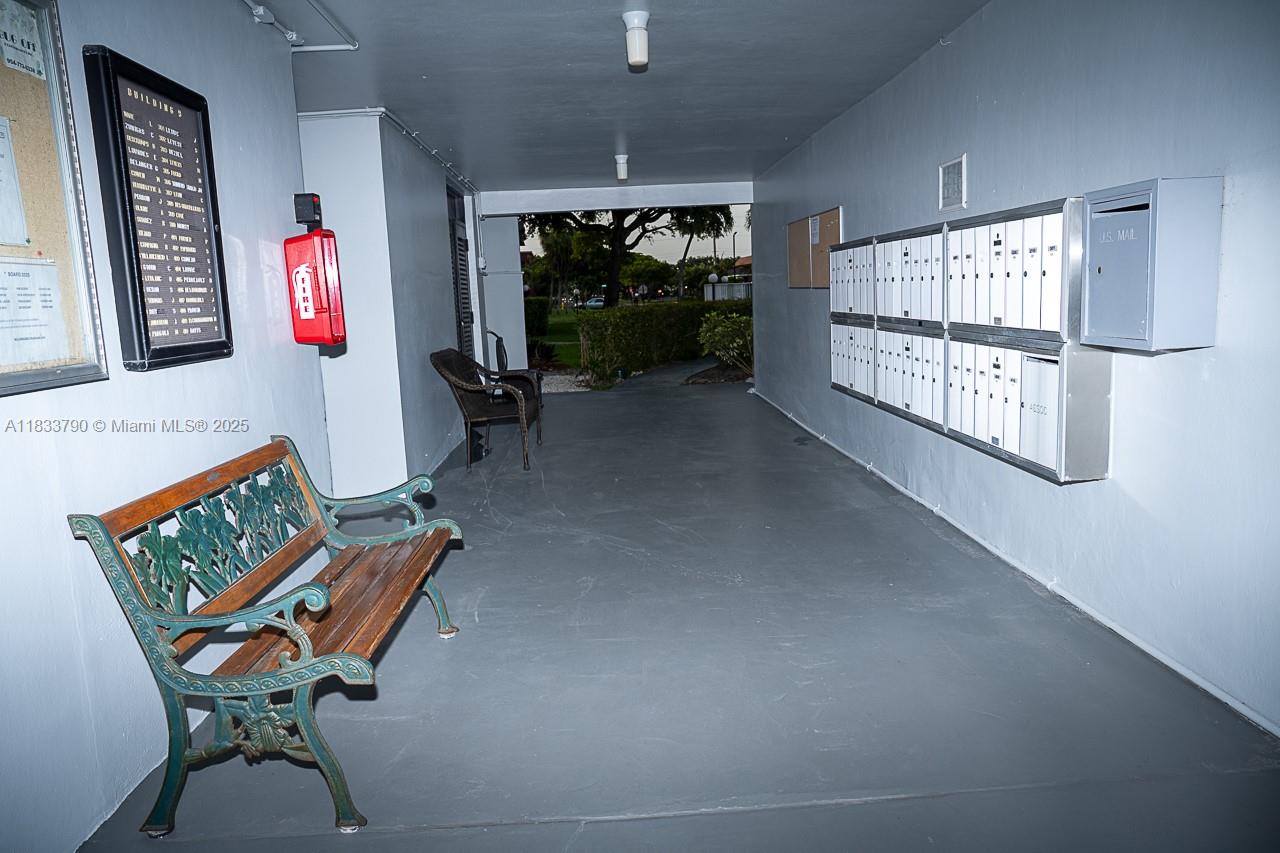 LAUDERDALE OAKS CONDO 7 - Residential Lease