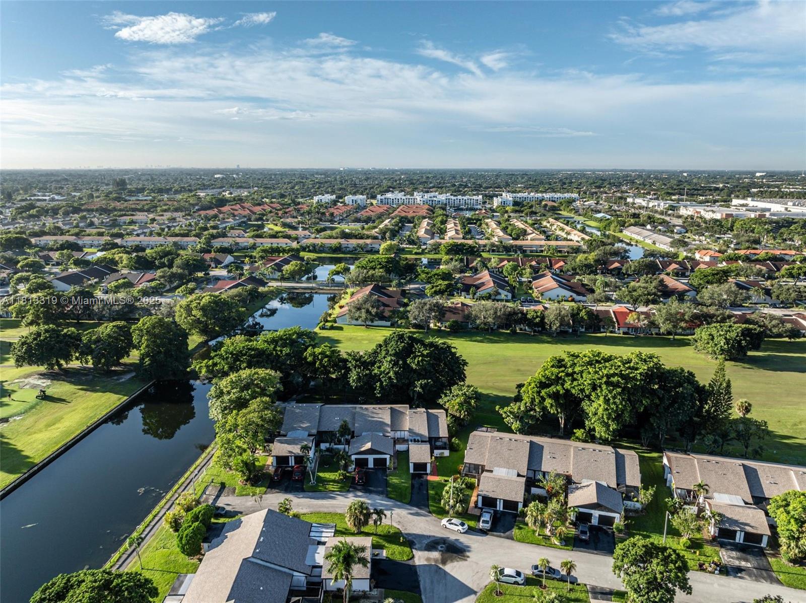 WEDGEWOOD CONDOMINIUM - Residential