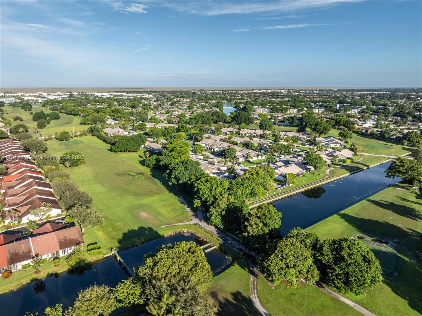 WEDGEWOOD CONDOMINIUM - Residential