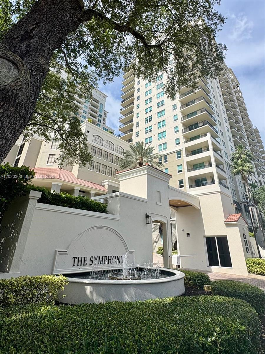 SYMPHONY NORTH CONDO - Residential
