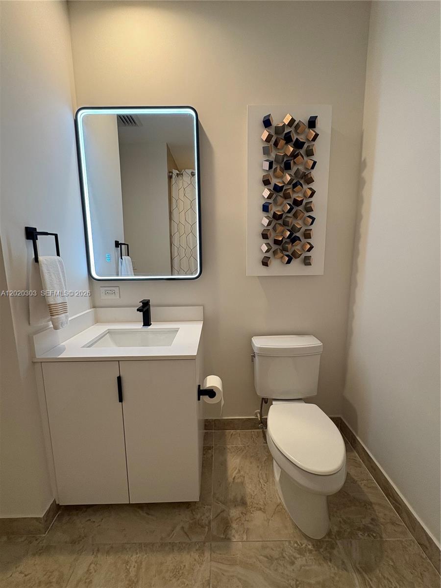 SYMPHONY NORTH CONDO - Residential